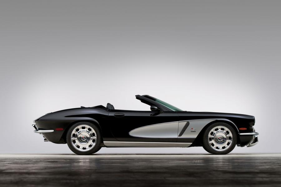  Chevrolet Corvette Classic Reflection Roadster 2001 года  (фото 17 из 20)